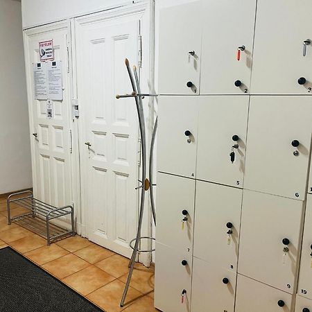Doxie Rooms And Beds Budapest Exteriör bild